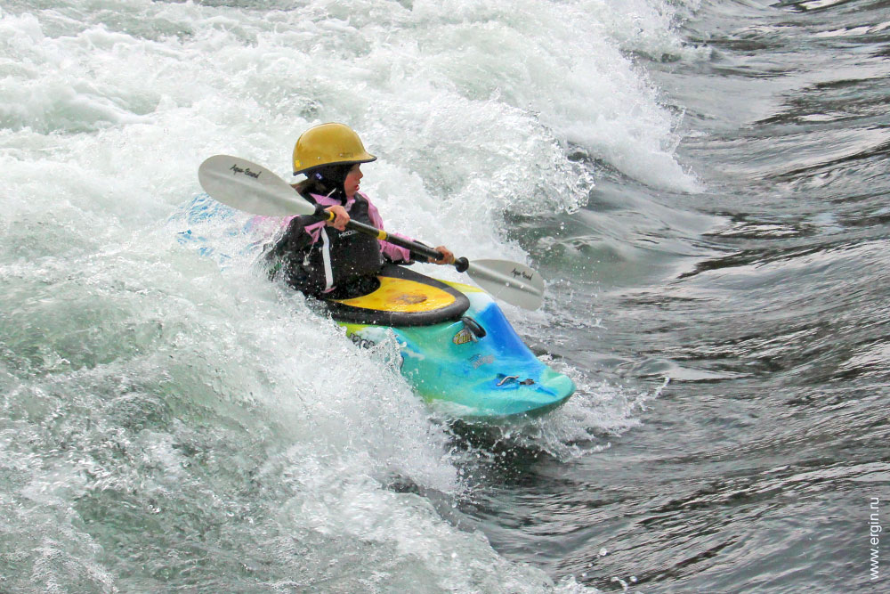 Kids kayaking