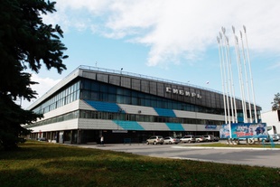 Табло и кубы на аренах клубов КХЛ